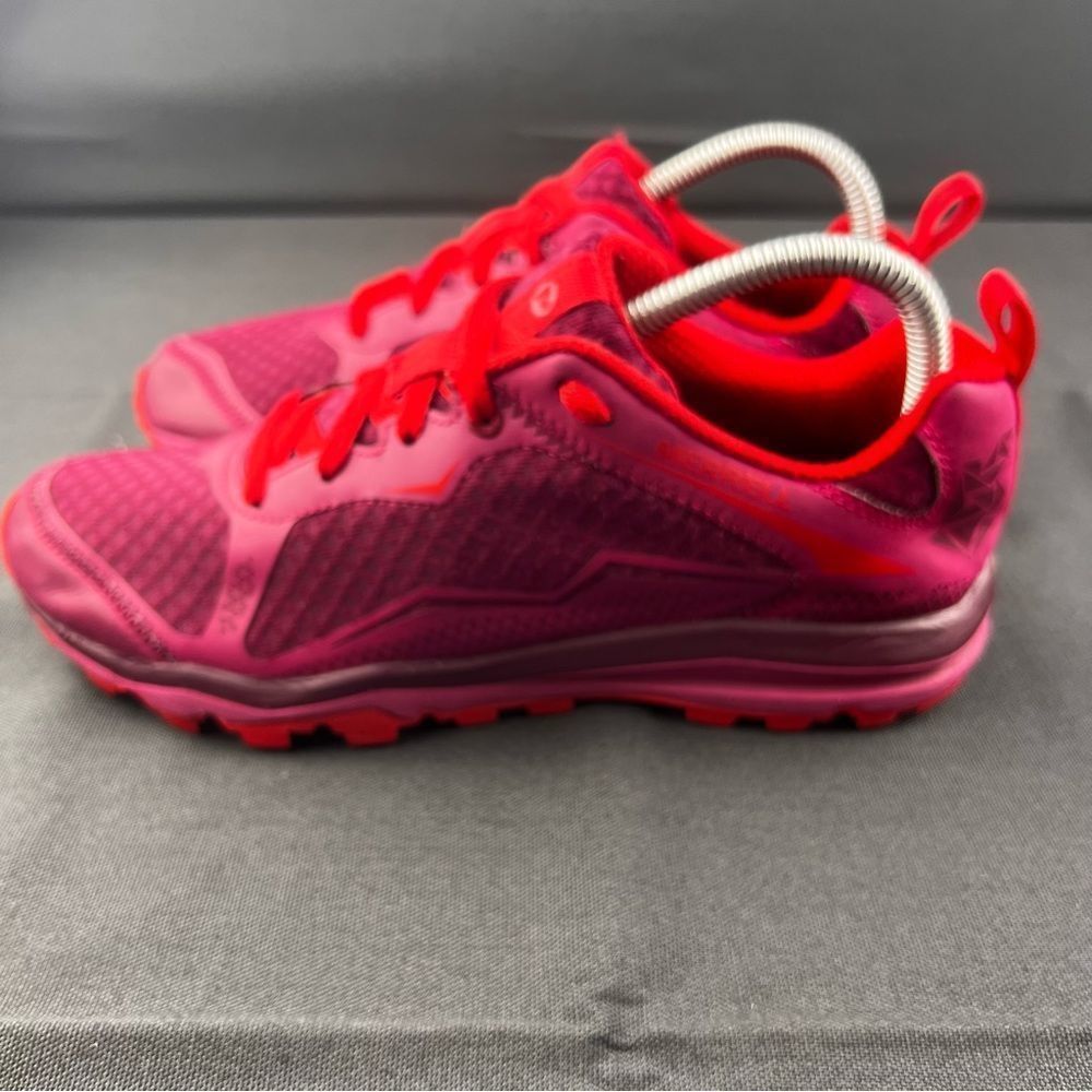 Merrell All Out Crush Bright Pink Hiking Shoes Sneakers Women's Size 8 J35746